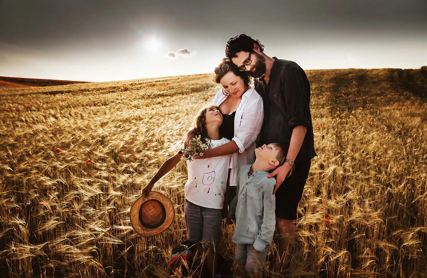 eine Uckermark Familie im wunderschönes Familienportrait fetsgehalten