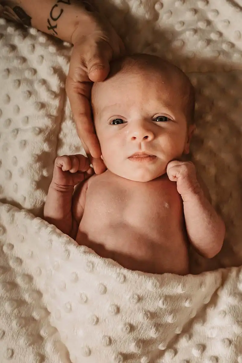 Portrait der Tochter bei der Newborn Session